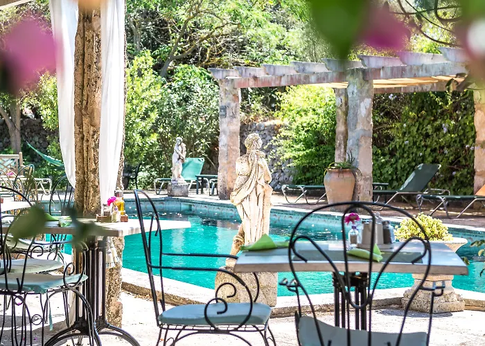 Hotel Rural Biniarroca - Adults Only